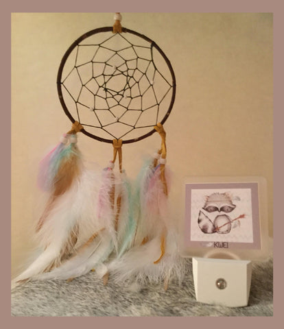 Ensemble cadeau de naissance ou pour les touts petits. DANS UNE BOITE CADEAU PRÊTE À OFFRIR! LIVRAISON INCLUSE DANS LE PRIX!